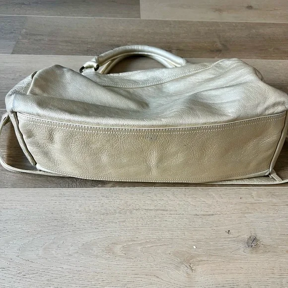 Moni Moni Gold Leather Shoulder Bag - Picture 6 of 10